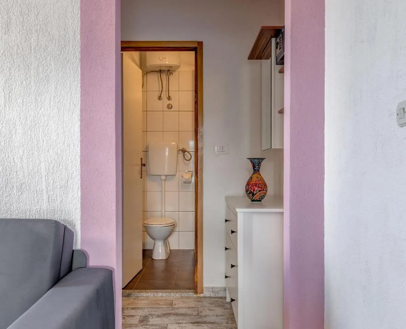 Apartments Deepwater Slatine