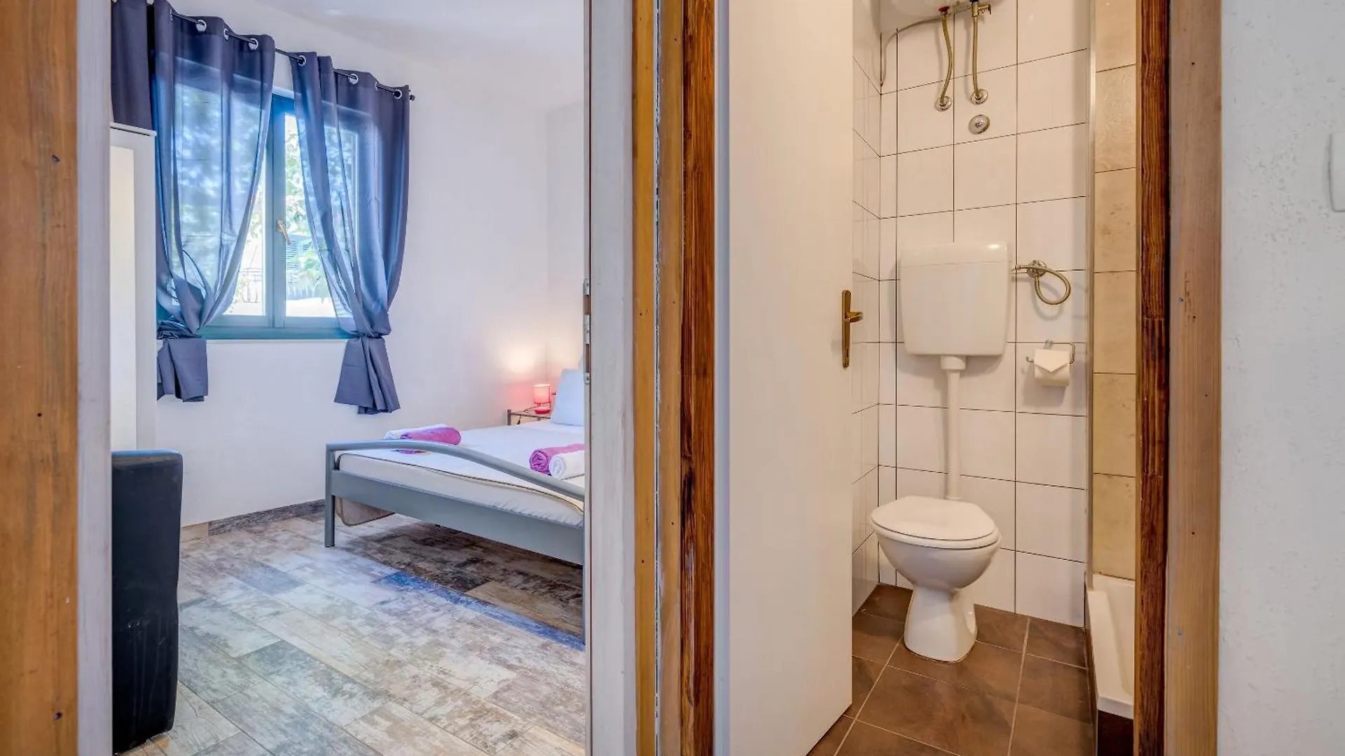 Apartments Deepwater Slatine