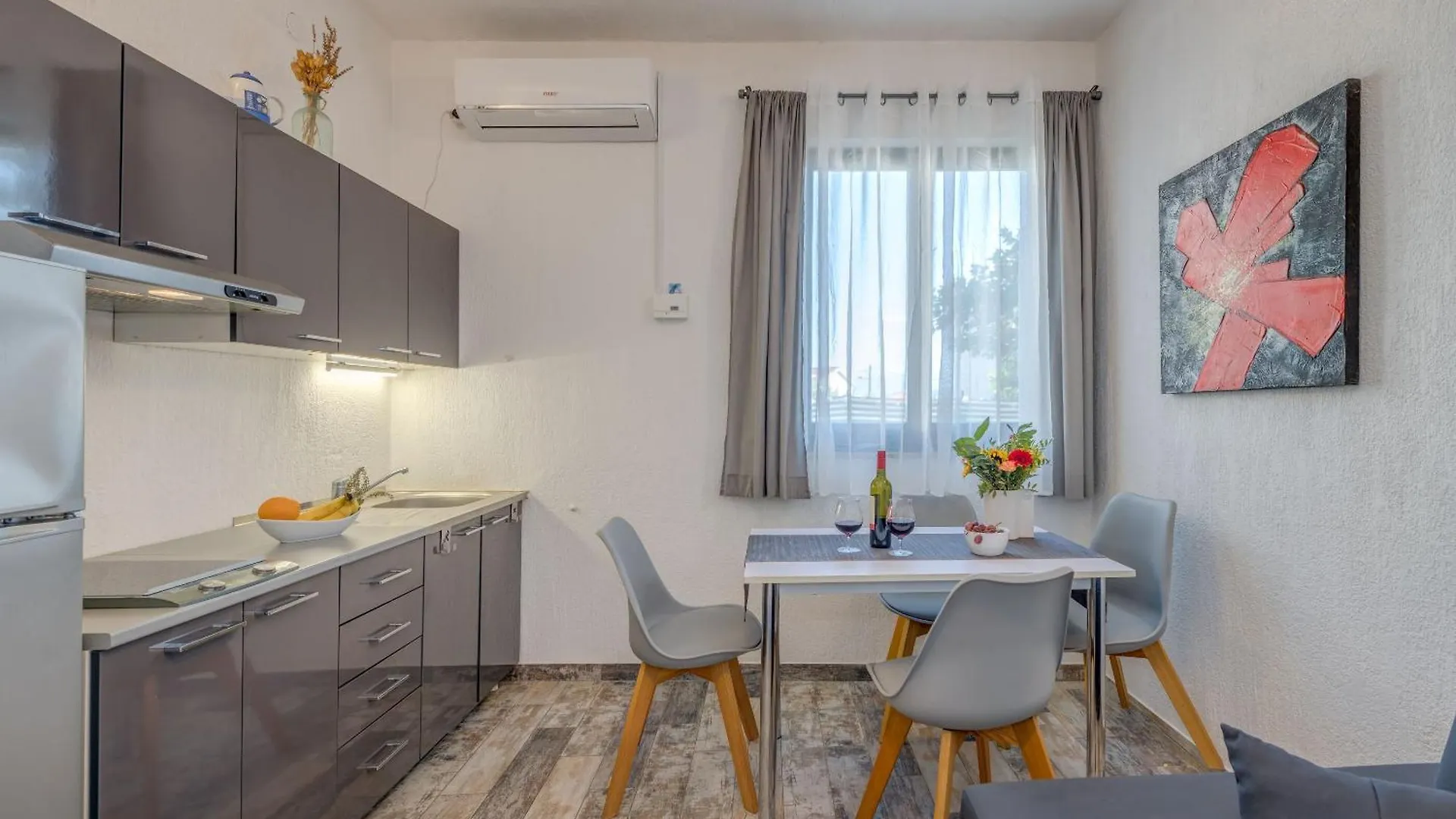 Apartments Deepwater Slatine